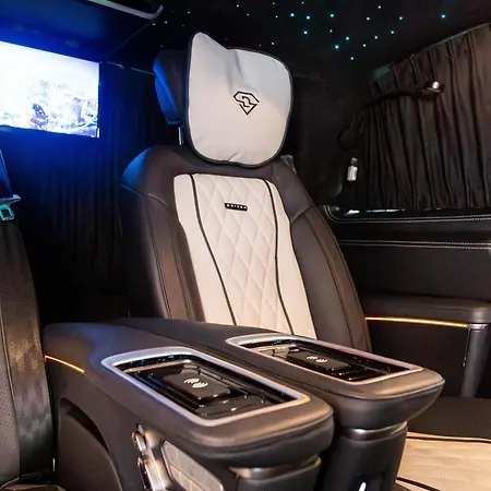 Modern 1-bed In Heart Of *