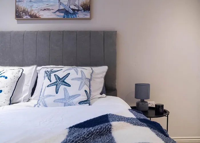 Stylish 1-bed In Heart Of