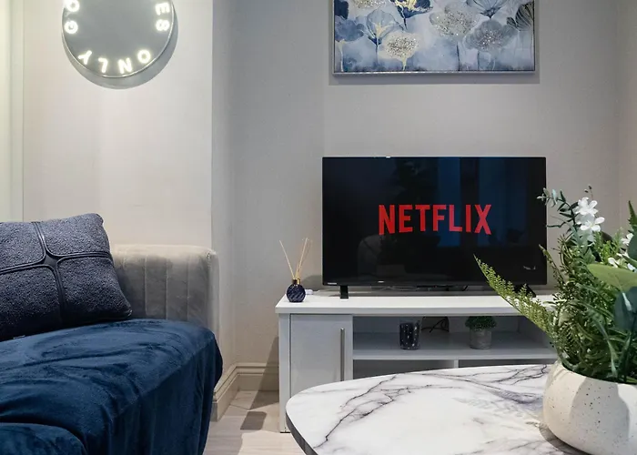 Stylish 1-bed In Heart Of Apartman Leeds